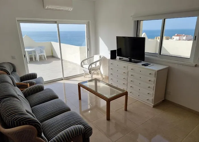 Appartement Com Grandes Terracos Em Frente A