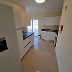 Апартаменты Com Grandes Terracos Em Frente A Портиман