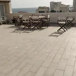 Com Grandes Terracos Em Frente A Апартаменты